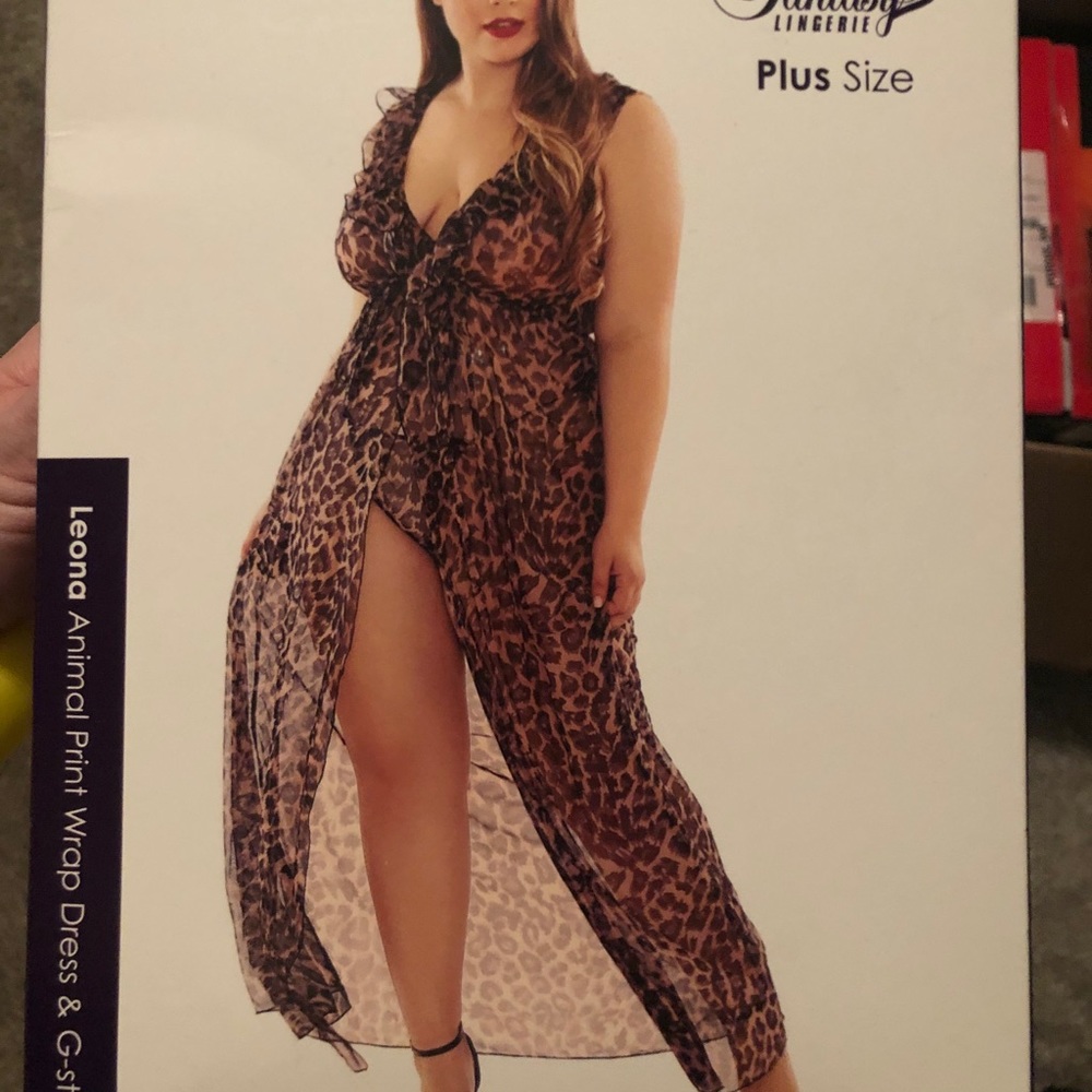Lingerie cheetah print
